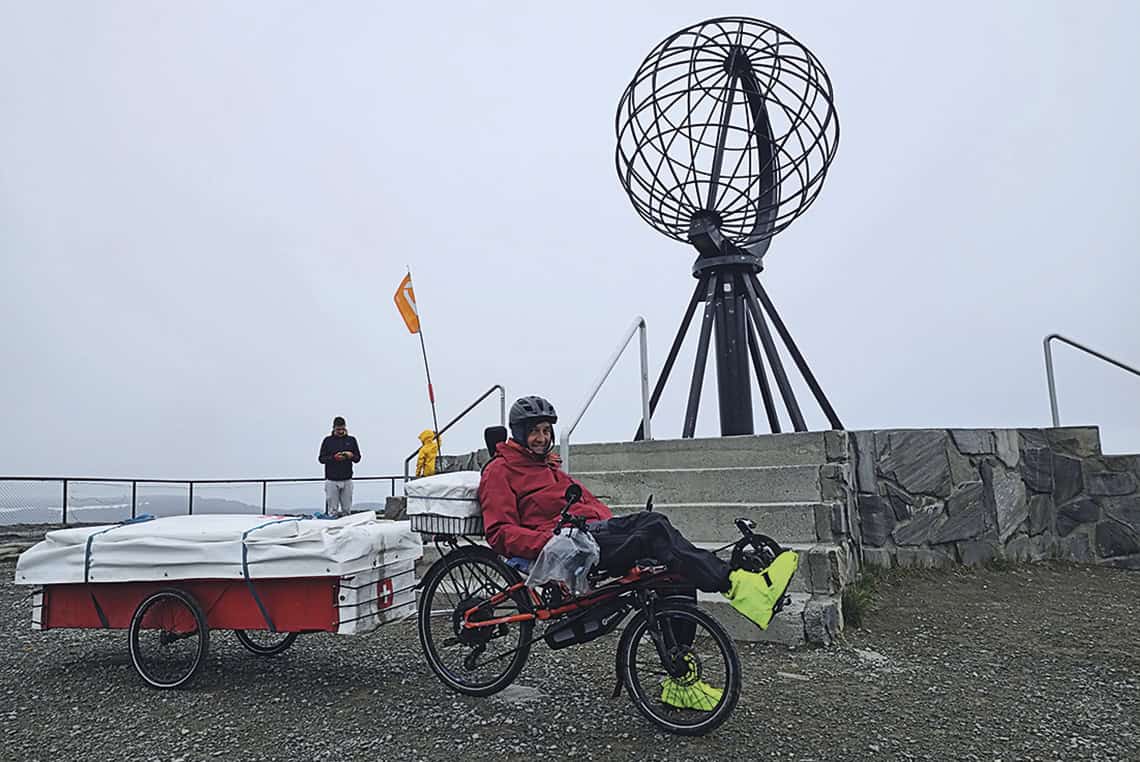 fahrrad-wohnwagen falt-caravan nordkap benjamin probst
